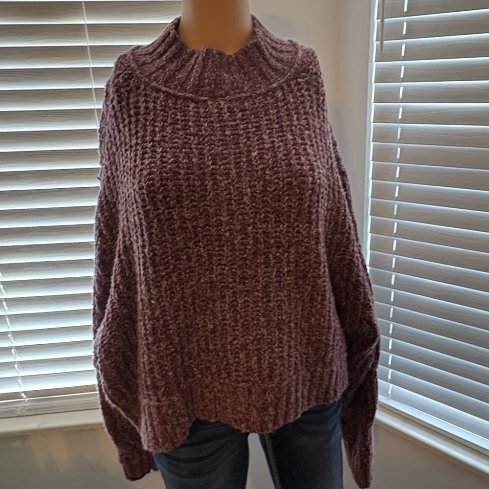 Free People knit sweater M